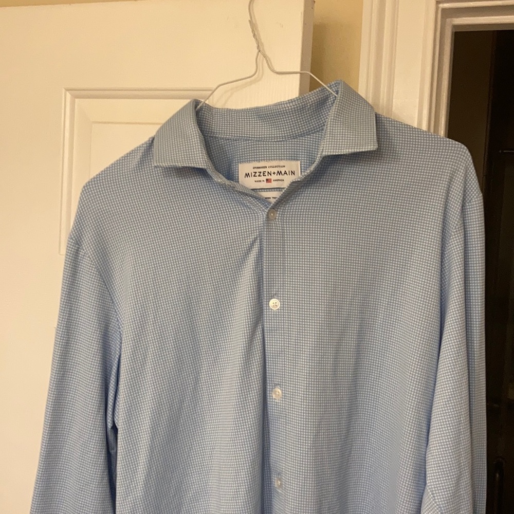 Mizzen + Main Long Sleeve dress shirt